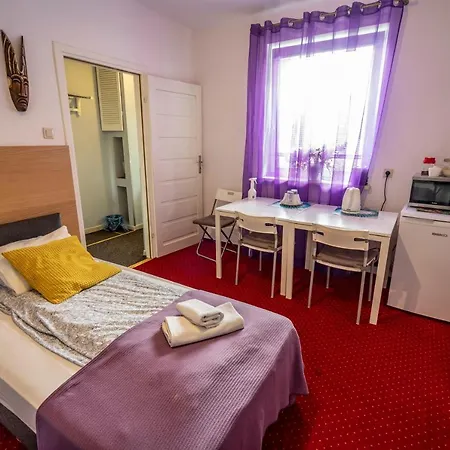 Kava Homestay szállás *