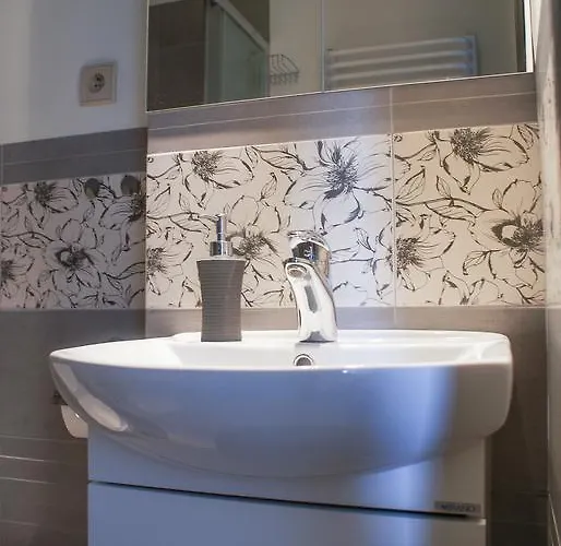 Kava בית אירוח ורשה